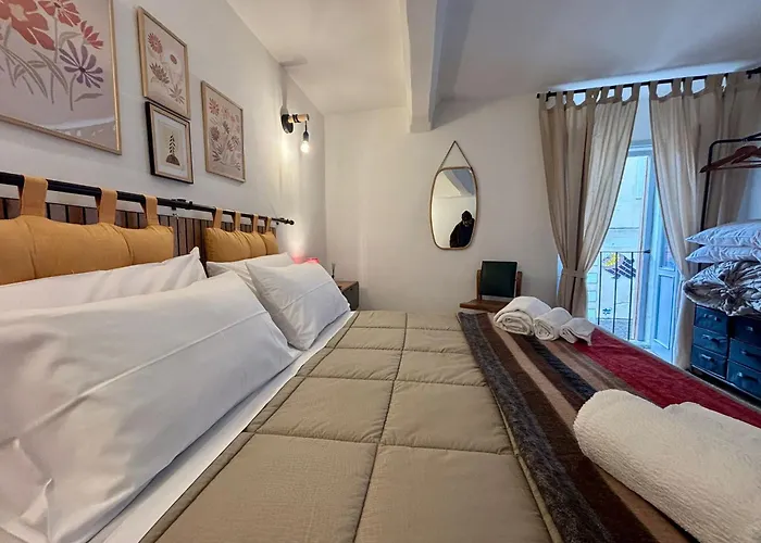 Postaielli - Arte, Natura E Relax Affittacamere 3*